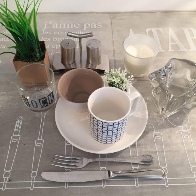 Appartement Mythique Miramar Croisette Terrasse Clim Parking Wifi Cannes